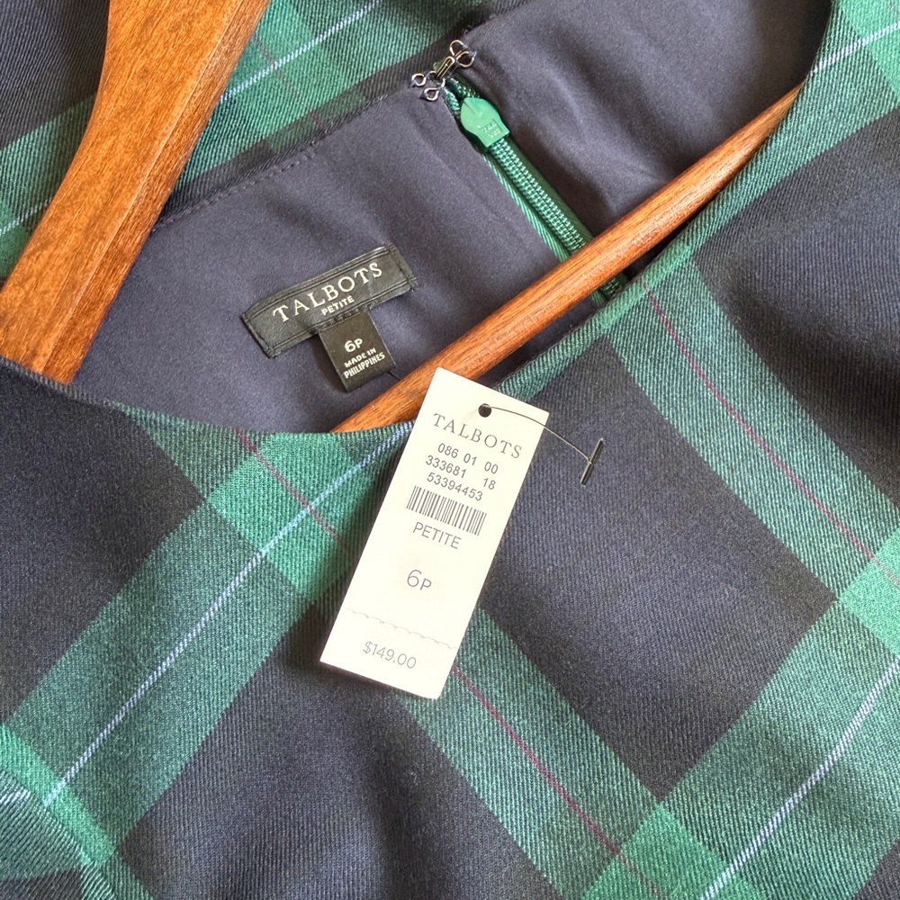 Talbots Black Watch Plaid Shift Dress – Size 6 – NWT - Picture 4 of 10